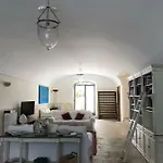 Giardini 82 Bed & Breakfast 3*