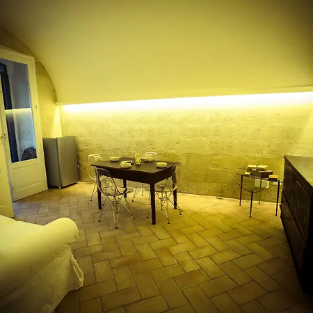 Giardini 82 住宿加早餐酒店 格拉维纳普利亚