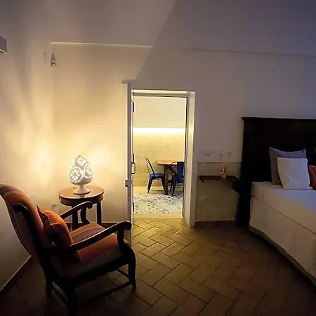 Bed & Breakfast Giardini 82