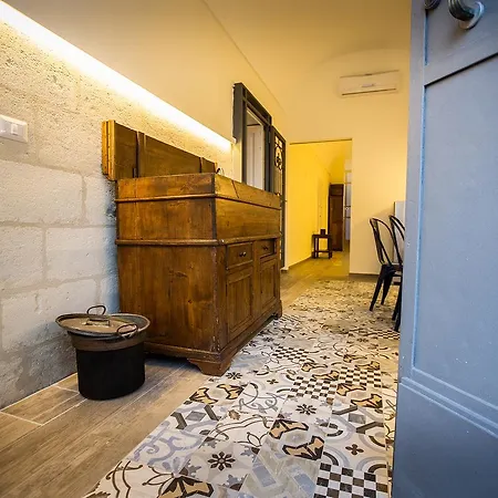 Giardini 82 Bed & Breakfast *