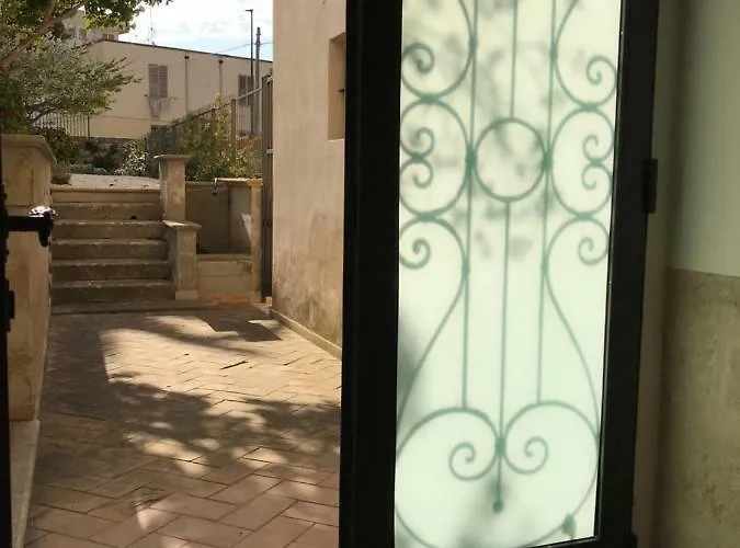 Bed & Breakfast Giardini 82